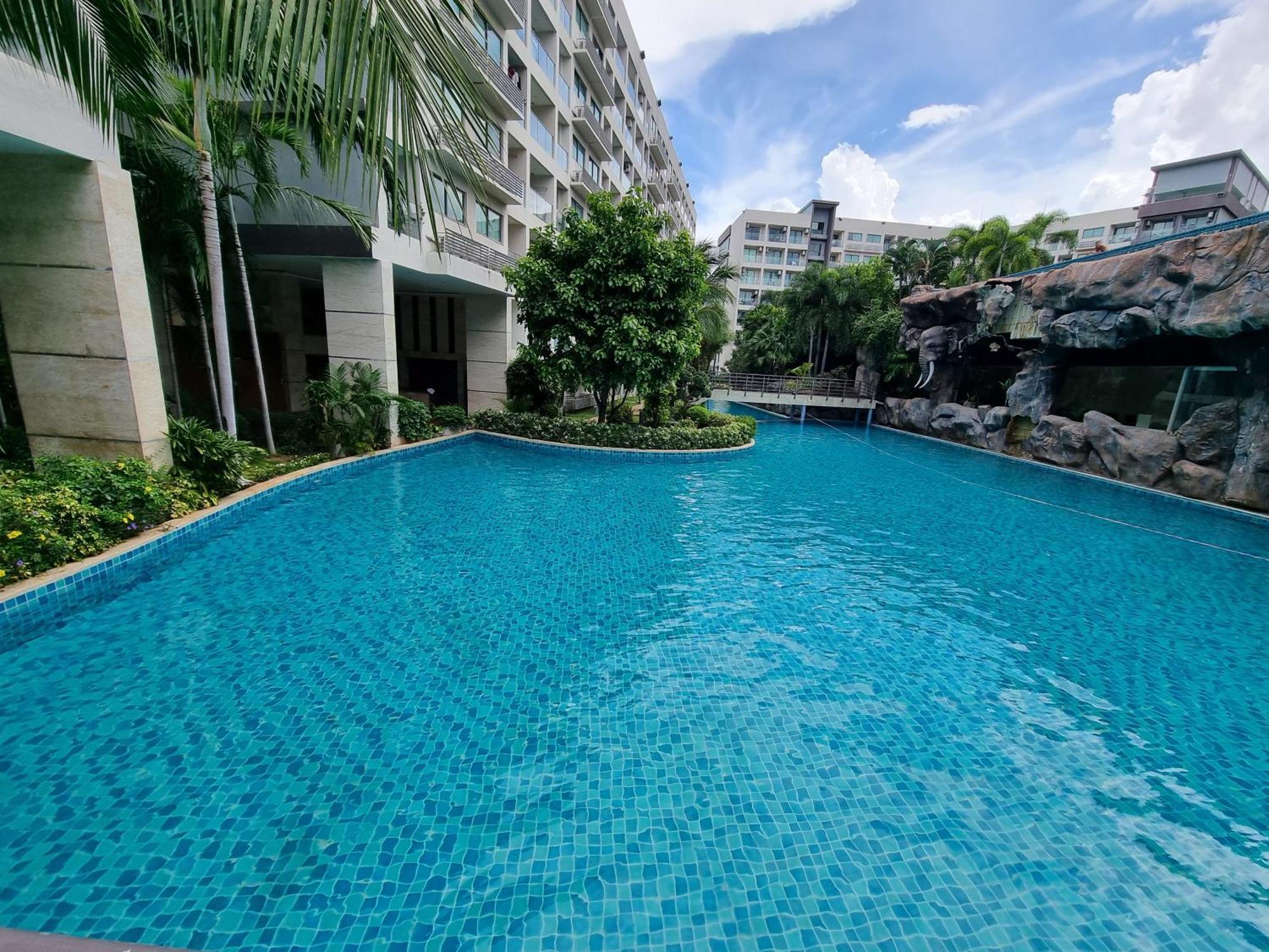 Laguna Beach Condo Resort 3 Maldives Pattaya Pool View ลากูน่า บีช คอนโด รีสอร์ต 3 พัทยา Praia de Jomtien Exterior foto